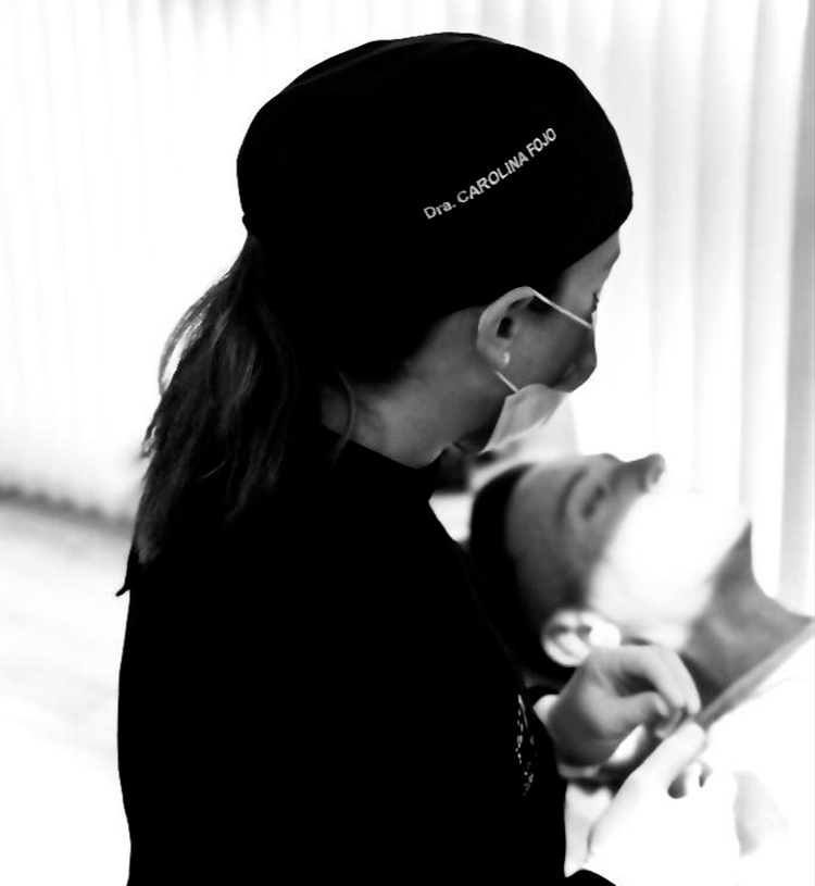 limpieza periodontal profunda torremolinos